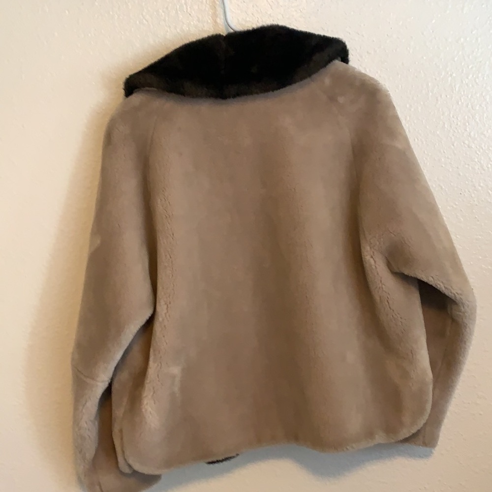 FUR COAT! tan/dark brown